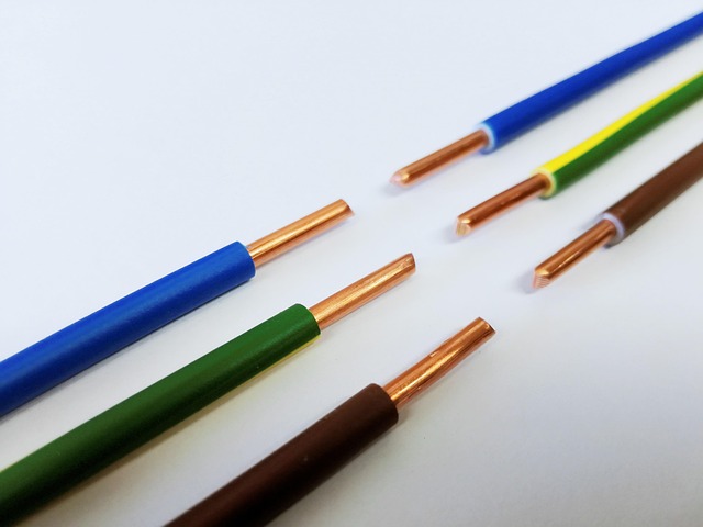 Elektrikářské práce v administrativní budově